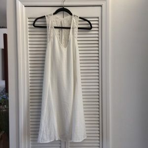 Skies are blue L white dress